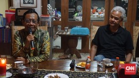 Mahfud MD Beri Bocoran 101 Halaman Naskah Hak Angket: Ada soal Bansos