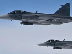Tegang! Jet Tempur Swedia Cegat Pesawat Pengintai Rusia