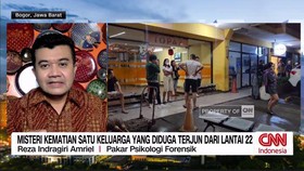 VIDEO: Misteri Kematian Satu Keluarga Terjun dari Lantai 22