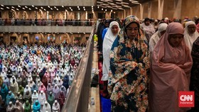 Bacaan Bilal Sholat Tarawih hingga Witir, Lengkap Jawaban Jamaah