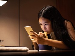 Gerak-gerik Orang Kecanduan Judi Online Menurut Psikolog
