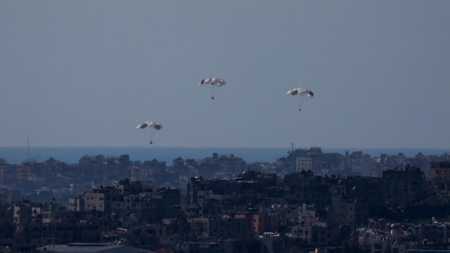 FOTO: Pengiriman Bantuan untuk Warga Gaza di Awal Ramadan 2024