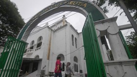 FOTO: Wisata Religi ke Masjid Cut Meutia Jakarta