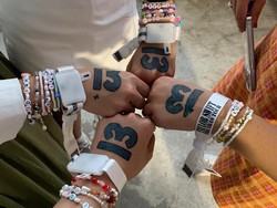 Apa Itu Friendship Bracelet yang Viral di Konser The Eras Tour Taylor Swift?