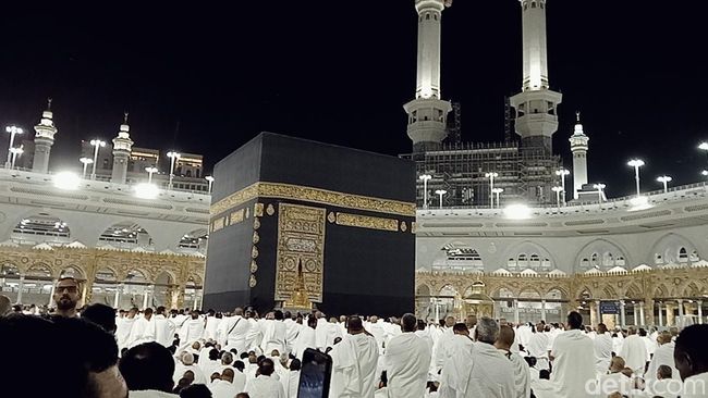 Viral Gua Safarwadi Jalan Tembus Tasikmalaya-Makkah, Ini Kata MUI