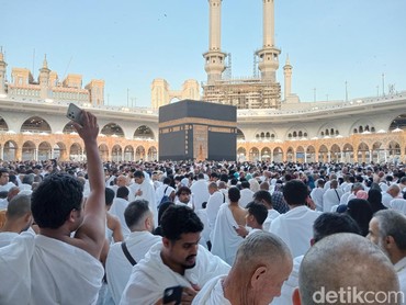 Resmi Dilegalkan, Ini Ketentuan Kemenag soal Umrah Mandiri
