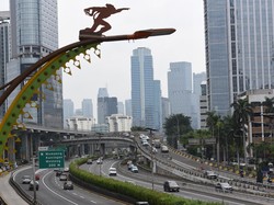 Wacana Mobil Hybrid Pakai Pelat Biru dan Bebas Ganjil-Genap, Kamu Setuju?