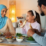 4 Jenis Makanan yang Cocok Disantap Saat Sahur, Bikin Nggak Cepat Lapar!