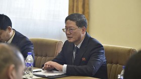 Langka, Wamenlu Korea Utara Tiba-tiba Melawat ke Mongolia