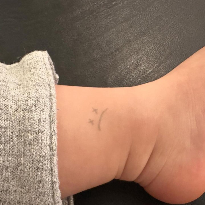 <p>Selain itu, ada pula netizen yang memuji Ye Jin karena tetap memiliki waktu untuk beraktivitas bersama anak di tengah kesibukanya sebagai publik figur."OMG!! Lucu sekali~ ibu dan anak.. aktivitas keluarga. Melihat semua foto lagi dan lagi, tidak bisa berhenti tersenyum," tutur akun @yej****.(Foto: Instagram @yejinhand)</p>