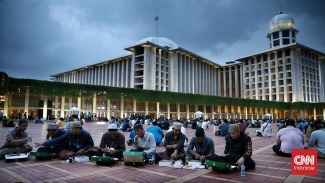 Parkir Terbatas di Istiqlal, Kapasitas Tidak Cukup untuk Bus