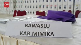 VIDEO: Bawaslu Tegur KPU Mimika soal Tunda Pleno Rekapitulasi Suara