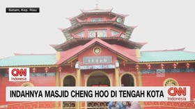 VIDEO: Berkunjung Ke Masjid Unik Ala Tionghoa