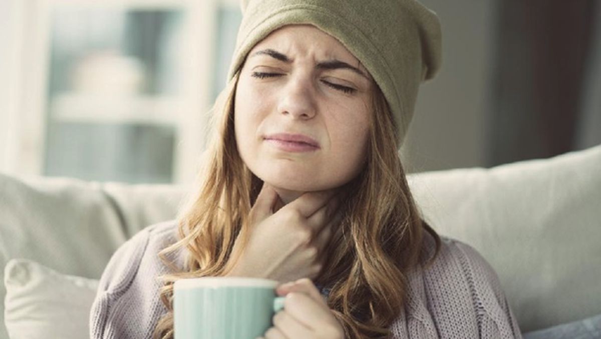 Kenapa Tenggorokan Sakit Saat Menelan? Ternyata Ini 8 Penyebabnya