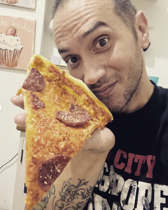 Gary Iskak Hobi Kulineran Bareng Keluarga dan Geng Motor, Ini Potretnya