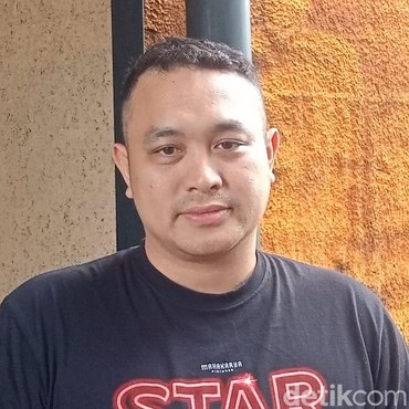 Gilang Dirga soal Aksi Pengibaran Bendera One Piece: Bukan Makar...