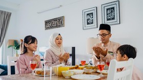 Tak Hanya Bernilai Ibadah, Ini 5 Manfaat Puasa Senin Kamis