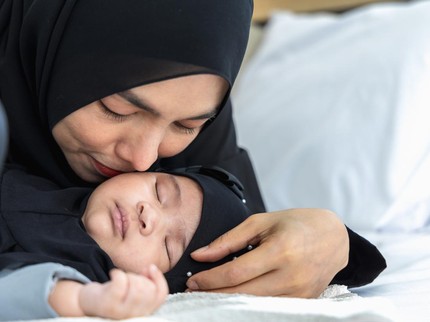 Hukum Puasa Setengah Hari bagi Ibu Menyusui dalam Islam