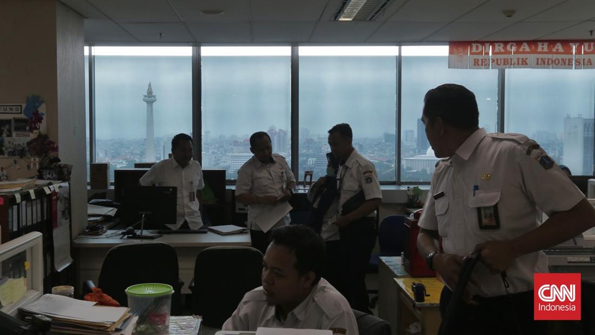 FOTO: ASN dengan Jam Kerja yang Berbeda Selama Ramadan 2024