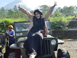 Lirik Lagu Alamate Anak Sholeh - Ning Umi Laila