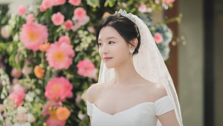 Momen Kim Soo Hyun dan Kim Ji Won menikah di drama Korea Queen of Tears Momen Kim Soo Hyun dan Kim Ji Won menikah di drama Korea Queen of Tears
