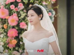 Bukan Kim Ji Won, Sosok Ini yang Seharusnya Bintangi 'Queen of Tears'