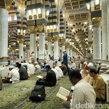 Tata Cara dan Bacaan Lengkap Niat Puasa Ramadan