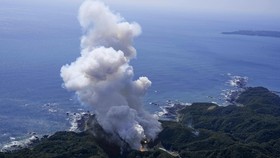 FOTO: Roket Space One Jepang Gagal Menuju Orbit, Berakhir Jadi Puing