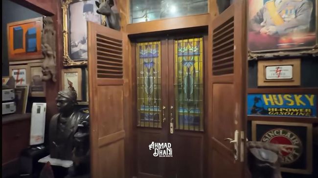 Ahmad Dhani Bawa Lukisan-Perabotan hingga Rumah Kosong, Ini 7 Potret Kediamannya yang Antik