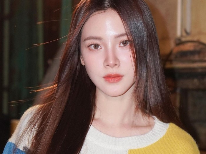 Saat ini, Baifern kembali menyapa penggemar lewat serial terbaru berjudul Beauty Newbie. Serial ini merupakan versi Thailand dari drakor Gangnam Beauty. Kamu sudah menontonnya, Beauties?/ foto: instagram.com/baifernbah