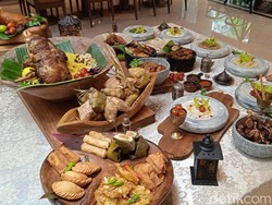 Buka Puasa di Ramadan Souq Ada Nasi Kebuli Kambing dan Gulai Bebek
