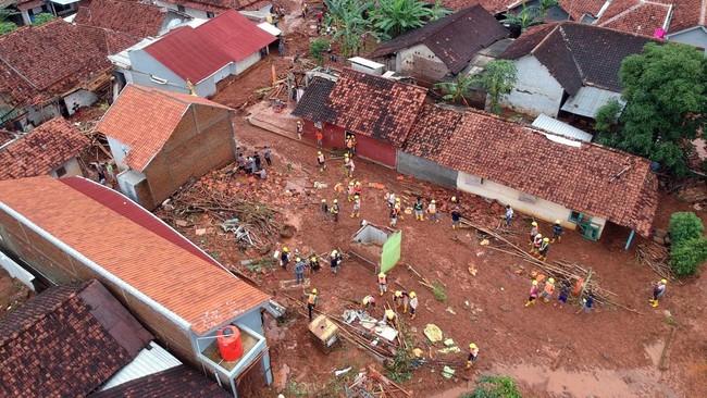 Sebanyak 39 bencana terjadi di seluruh Indonesia selama rentang waktu 4 hingga 10 Maret 2024.