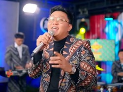 Dipopulerkan Didi Kempot, Ini Lirik Lagu Taman Jurug - Denny Caknan