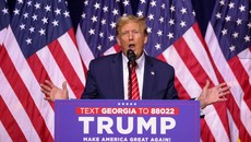 Bikin Akun TikTok Jelang Pemilu AS, Donald Trump Raup 3 Juta Followers