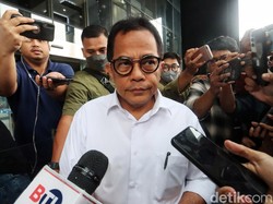 Sekjen DPR Seusai Diperiksa KPK: Saya Yakin Penyidik Bekerja Profesional