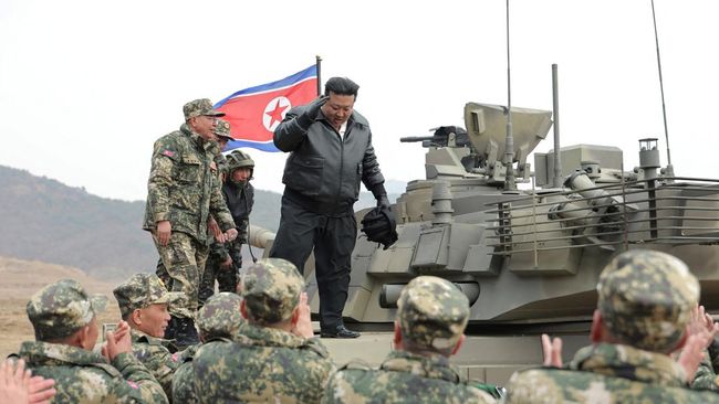 Kim Jong Un déclare qu’il est temps de se préparer davantage à la guerre