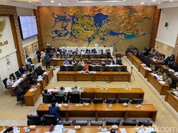 Politikus PDIP Celetuk Saat Pemerintah Baca DIM Gubernur DKJ Dipilih Rakyat