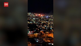 VIDEO: Kebakaran Hutan di Kawasan Padat Penduduk di Chile