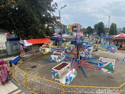 Viral Wahana Pontang-panting di Pasar Ramadan Sukabumi Ambruk