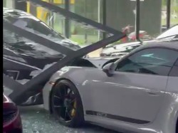 Polisi Masih Klarifikasi Semua Pihak soal Pengemudi Xpander Tabrak Porsche