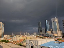 Awas! Cuaca Ekstrem Bakal Landa Jatim 13-19 April 2025