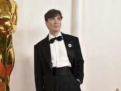 Cillian Murphy Dipastikan Kembali Perankan Tommy Shelby di Film Peaky Blinders