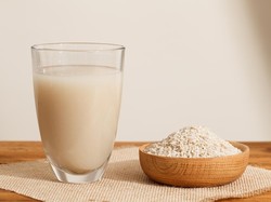 Apa Benar Minum Air Beras Campur Jeruk Nipis Bisa Turunkan BB?