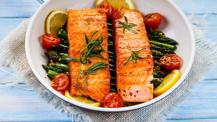ilustrasi tumis salmon