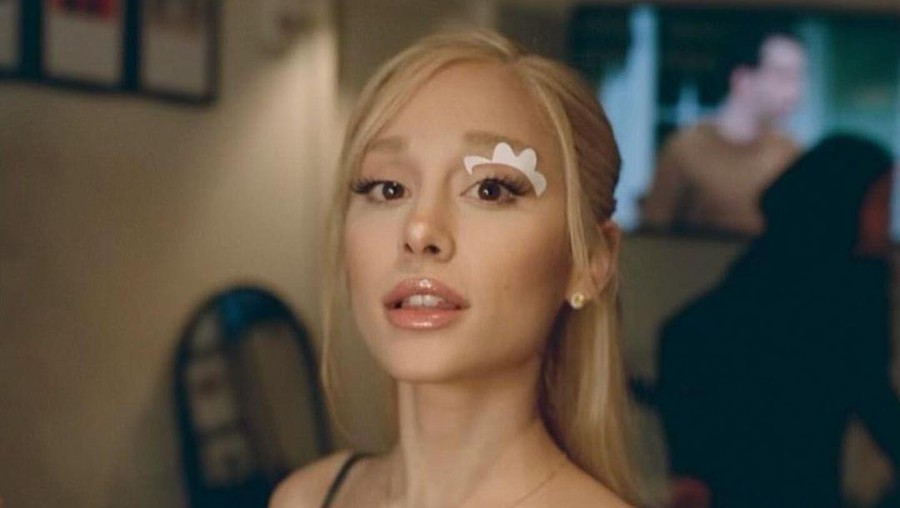 Lirik Lagu eternal sunshine - Ariana Grande