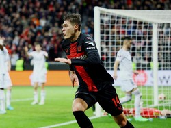 Patrik Schick Juru Selamat Leverkusen