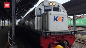 VIDEO: Banjir Surut, Stasiun Tawang Semarang Beroperasi Lagi