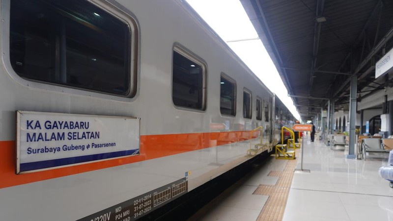 Bak Eksekutif, Ini Penampakan Luar-Dalam KA Gaya Baru Malam Selatan