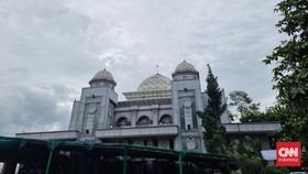 Ramadhan di Kota Bogor: Mengkaji Kitab Tasawuf di Masjid Al Mi'raj