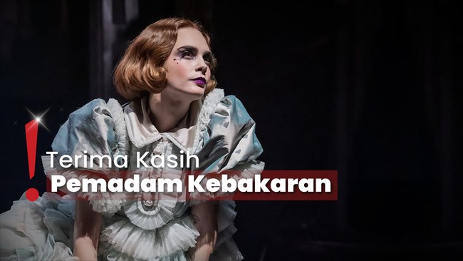 Rumah Cara Delevingne Dilahap Si Jago Merah, Penyebab Masih Dicari